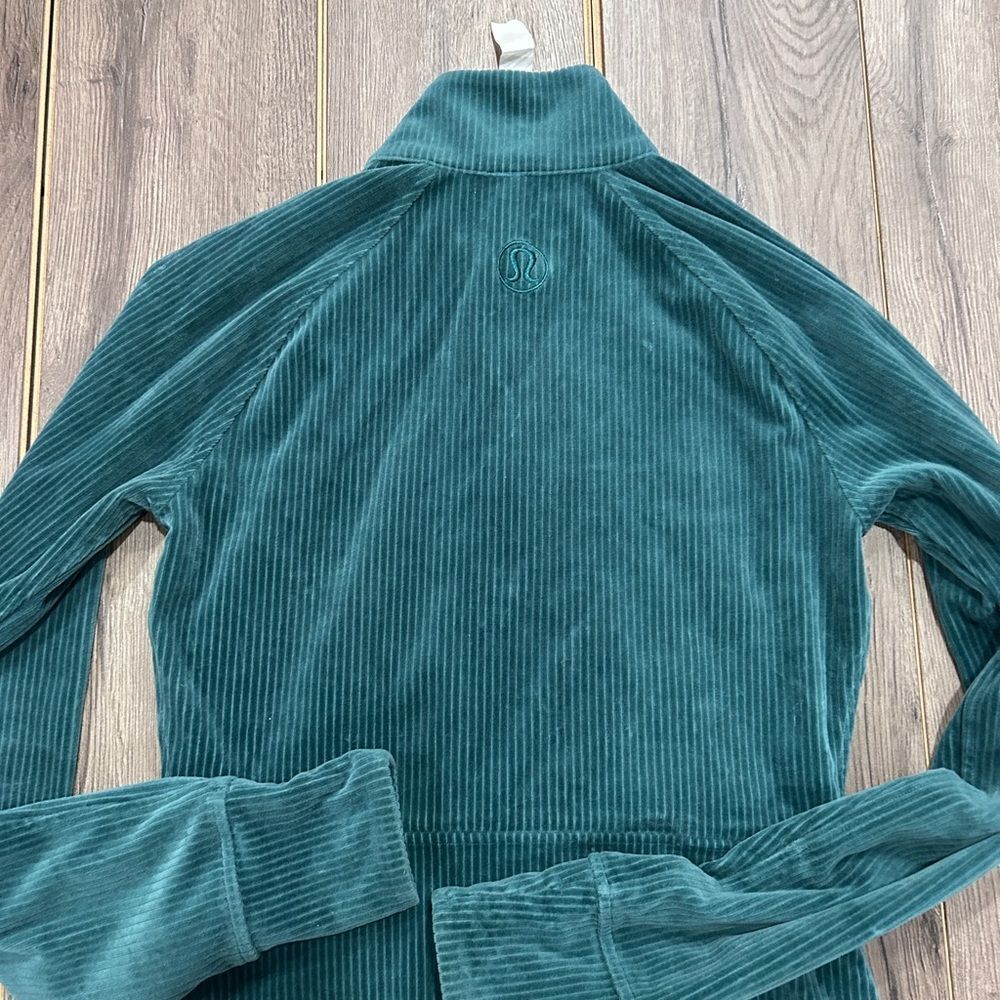 Lululemon Scuba Ribbed Track Jacket Velvet - Picture 3 of 3